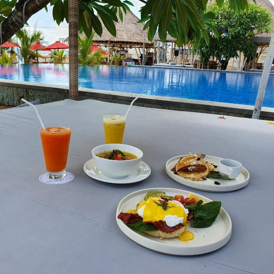 Maruti Beach Club Toyapakeh Bagian luar foto